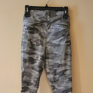 Jolt camo skinny jeans 3/26w